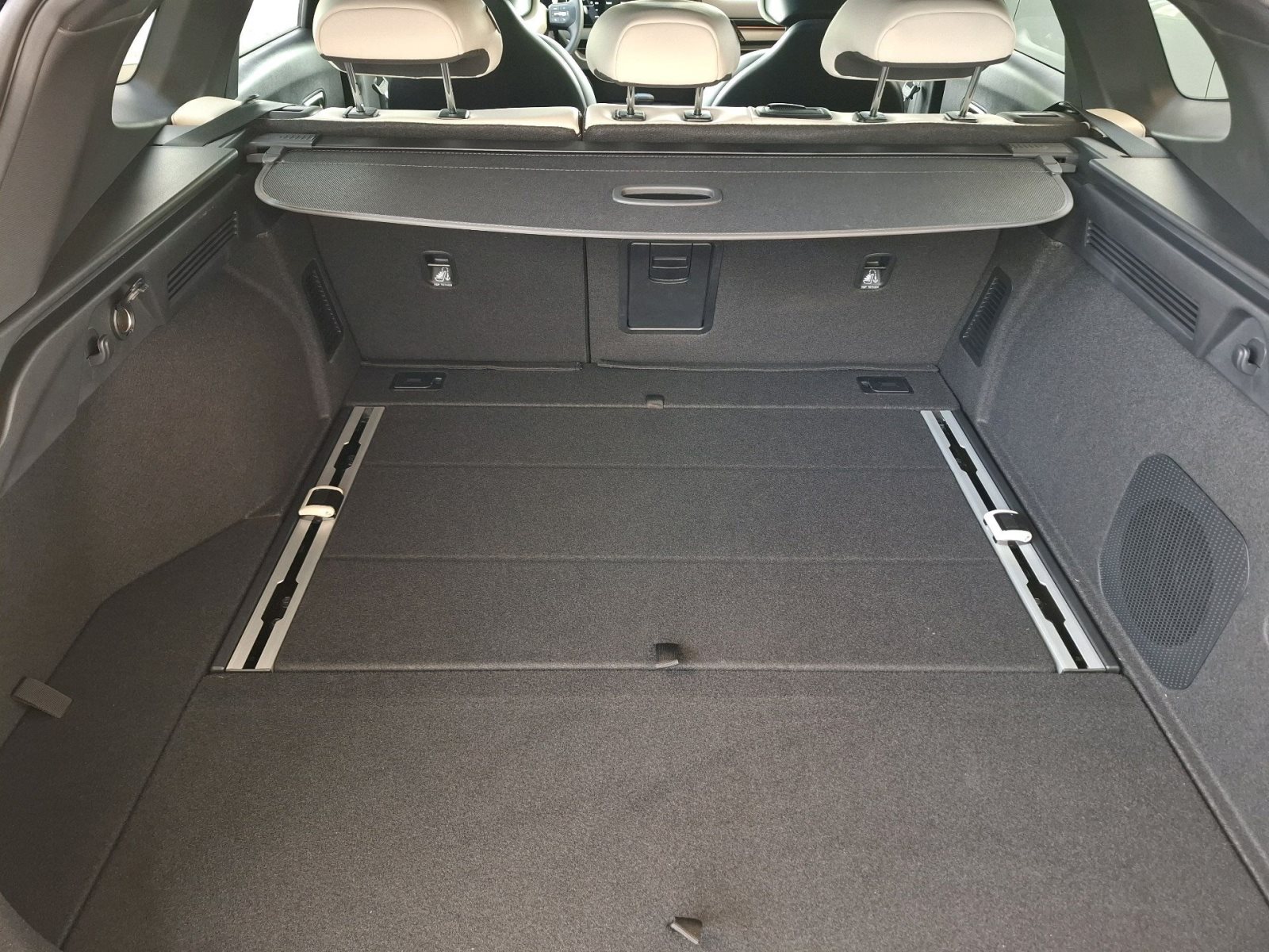 Kia K4 SW – Bild 23