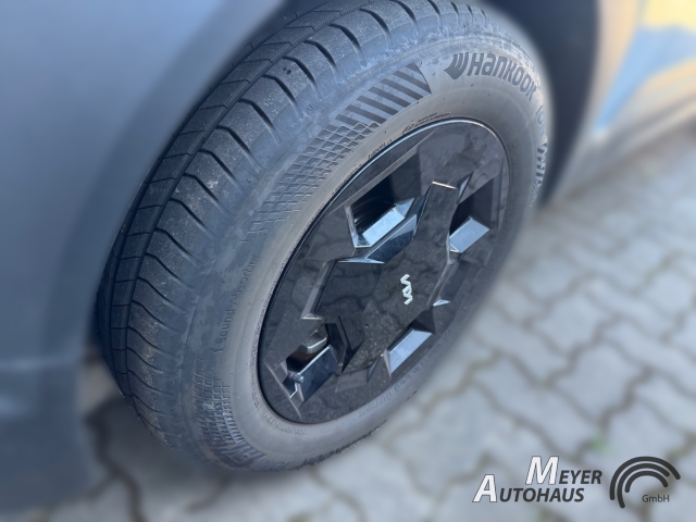 Kia EV2