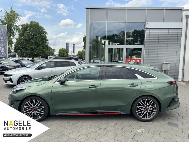 Kia ProCeed