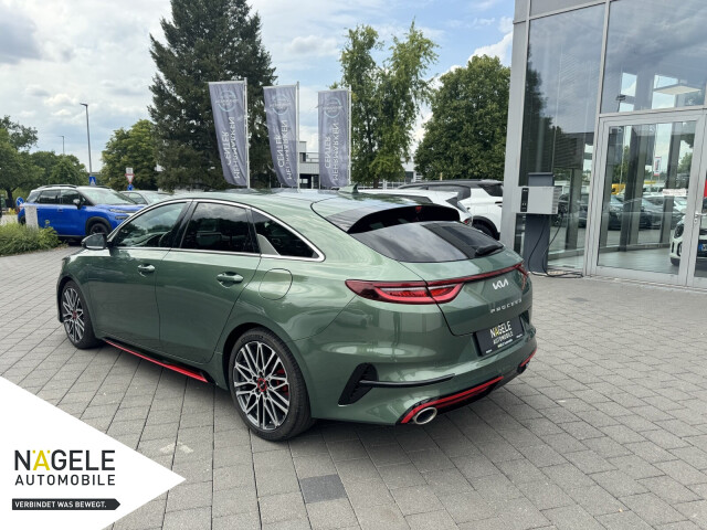 Kia ProCeed