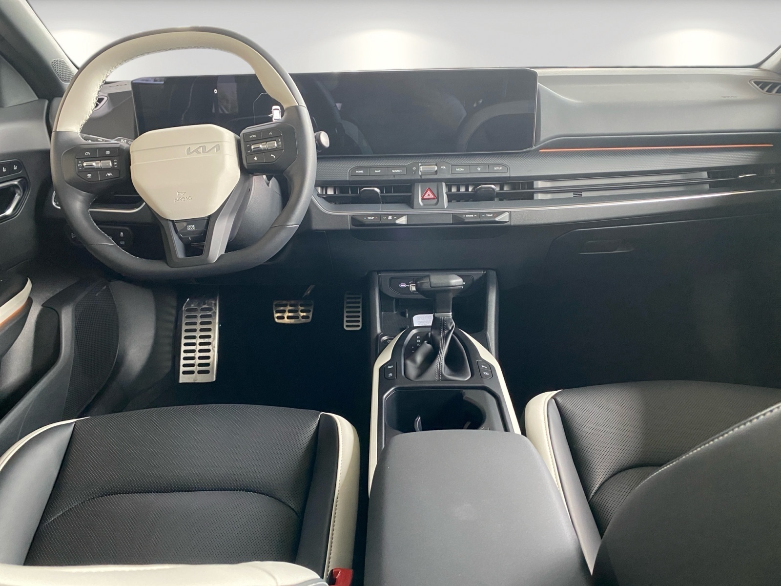 Kia K4 SW – Bild 9