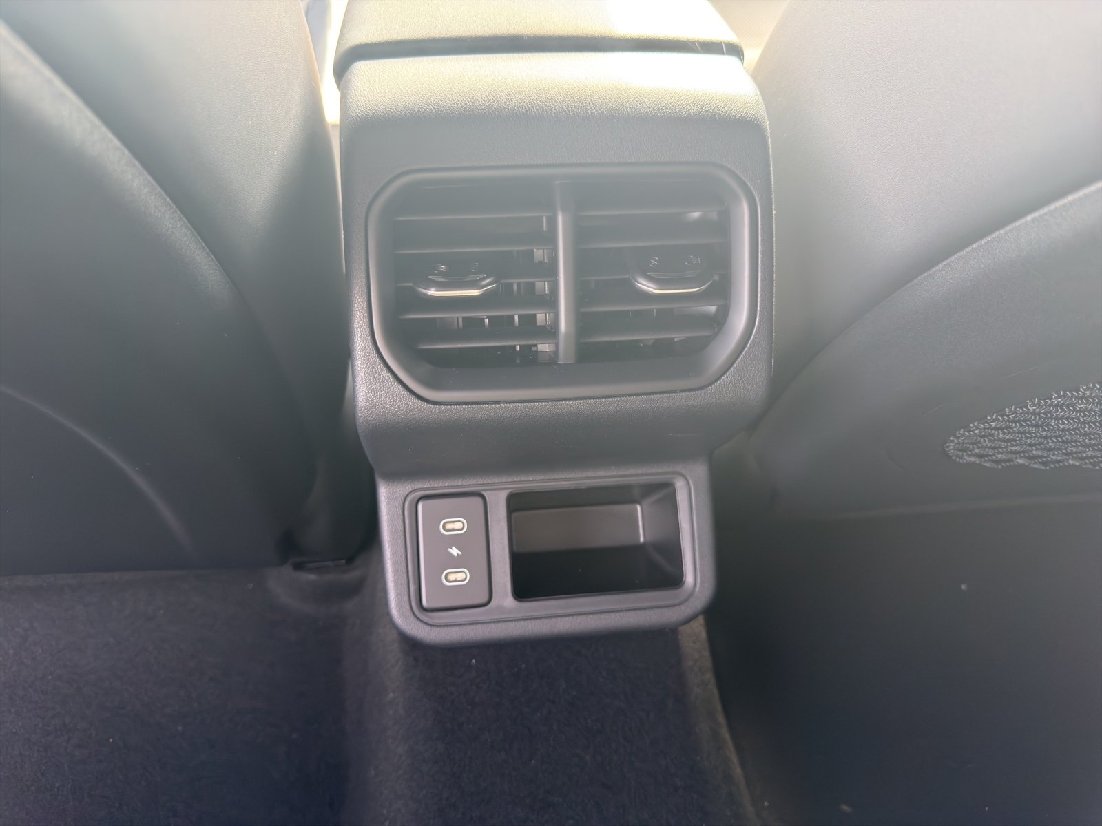 Kia K4 – Bild 14