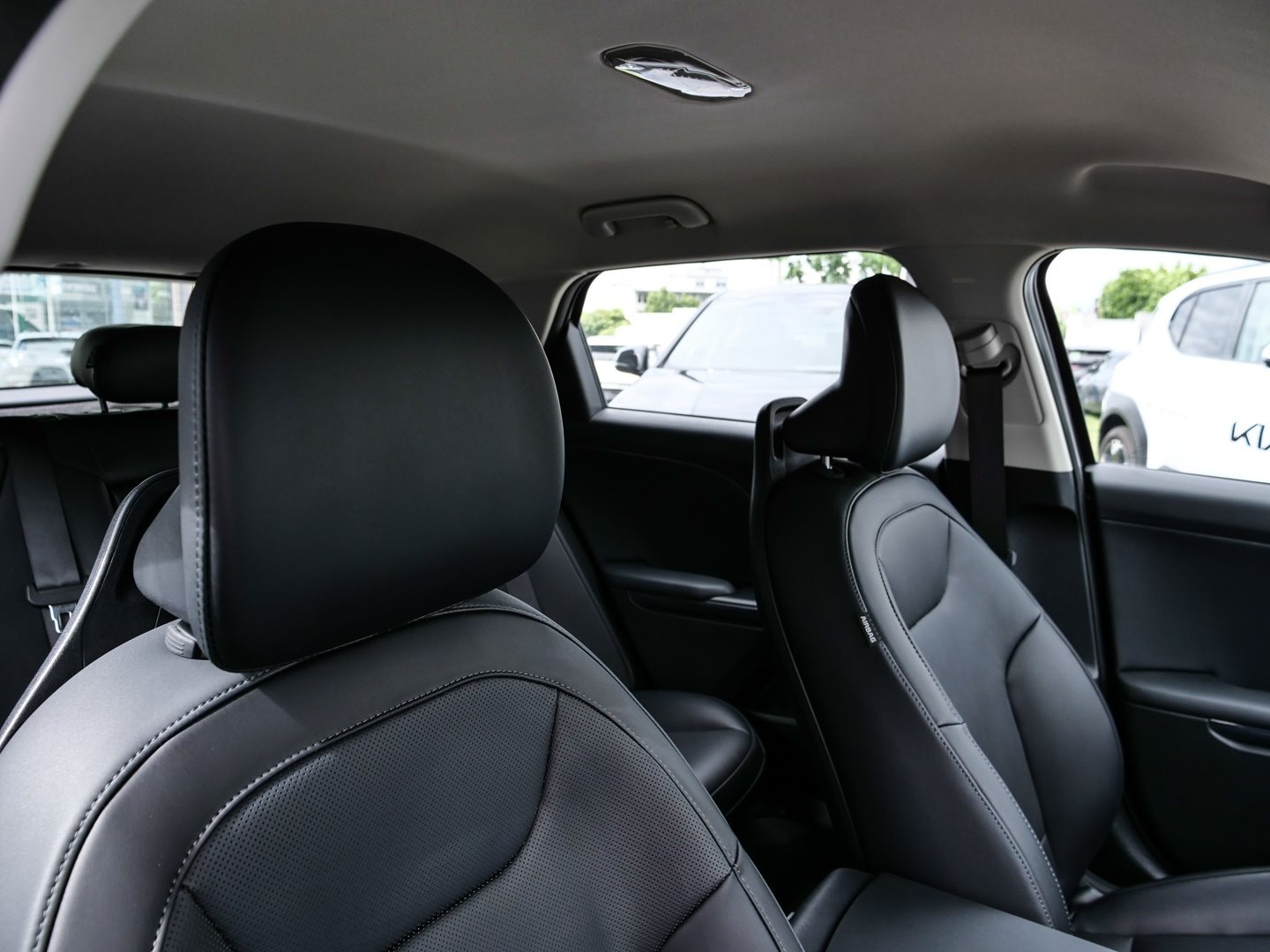 Kia K4 – Bild 17