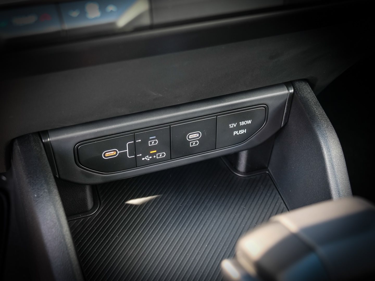 Kia K4 – Bild 16