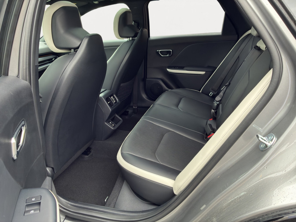 Kia K4 – Bild 8