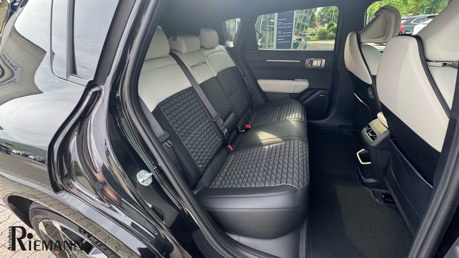 Kia EV4 – Bild 35