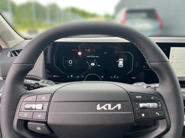 Kia K4 SW – Bild 8