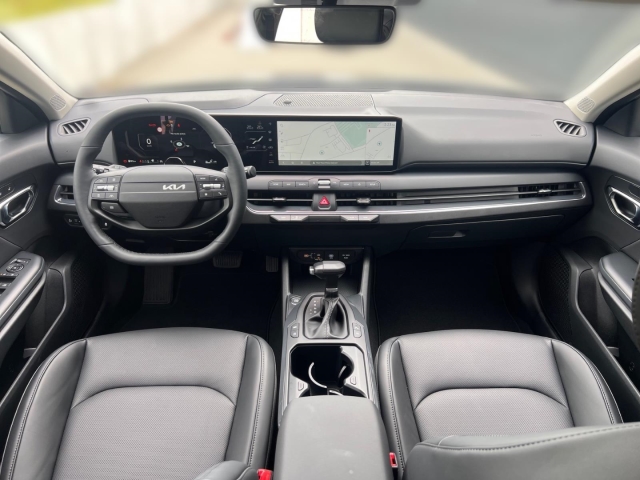 Kia K4 SW – Bild 10