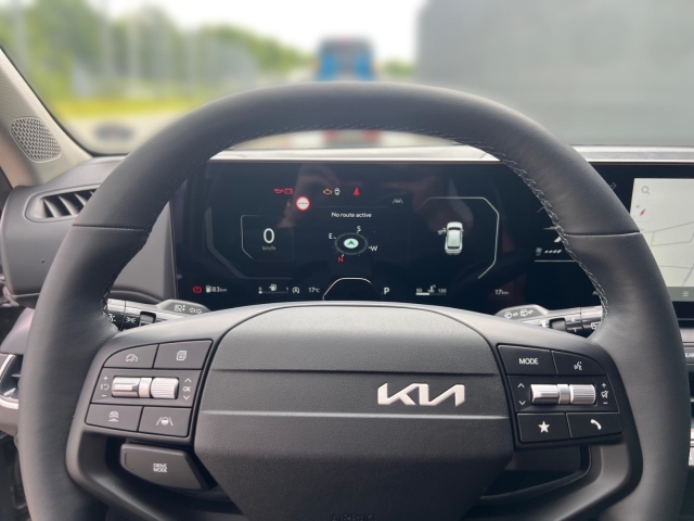 Kia K4 SW – Bild 8
