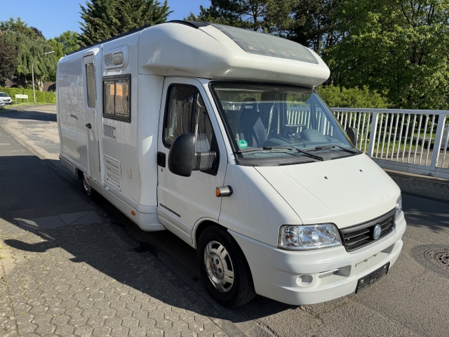 Laika Kreos 3007 L.2.8 D Klima AHK Zahnr.Neu T�V01.28