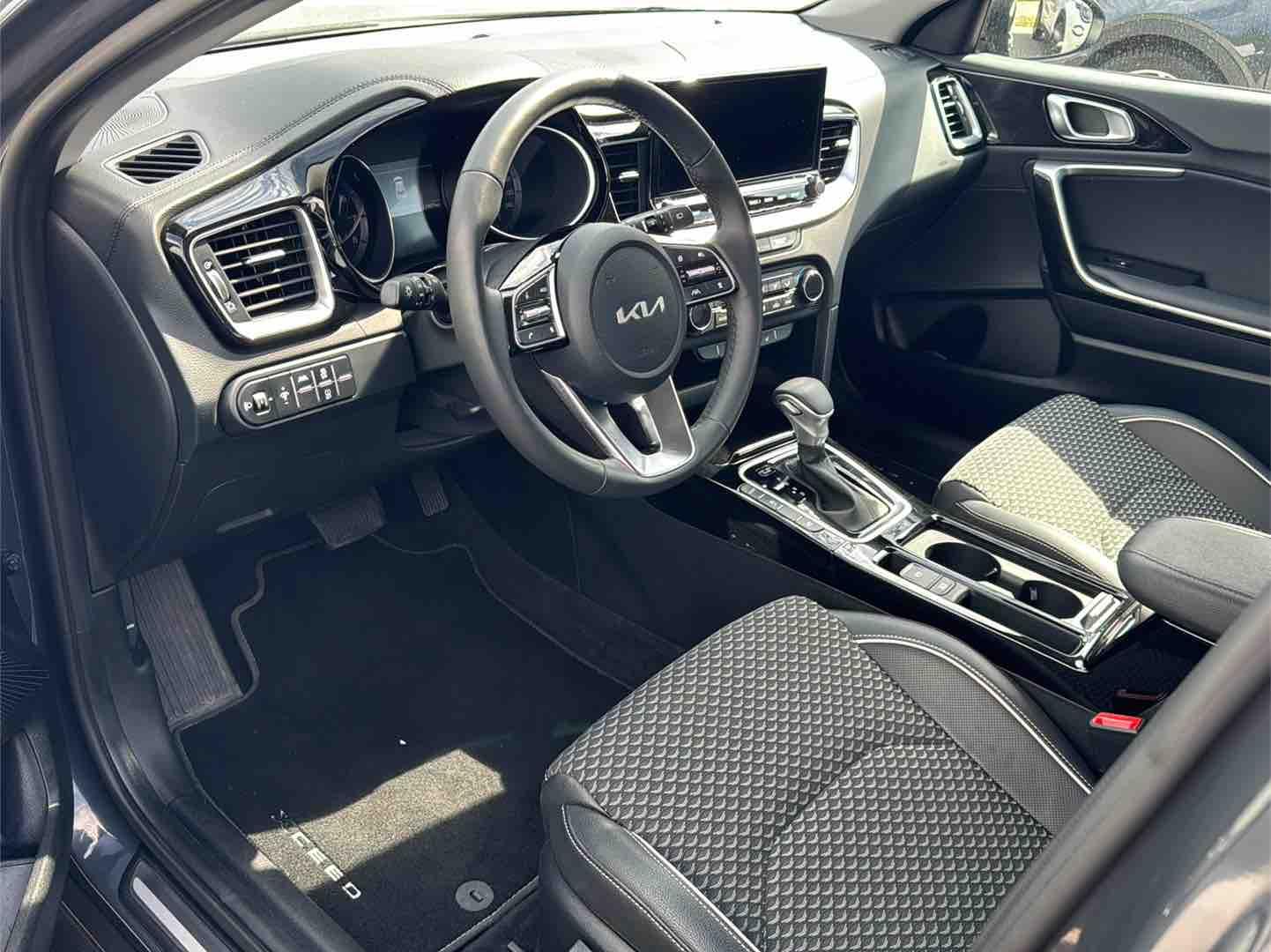 Kia XCeed – Bild 12