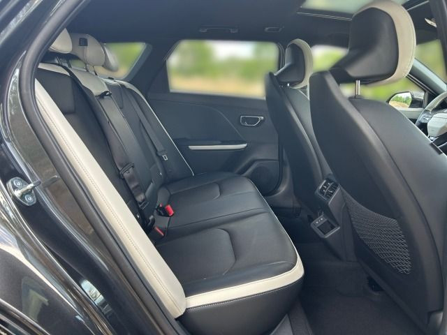 Kia K4 SW – Bild 18