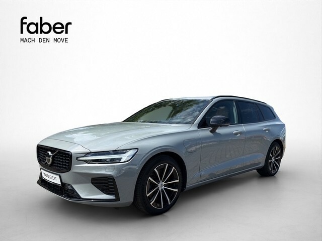 Volvo V60 Ultra Dark T8 Plug-In Hybrid AWD