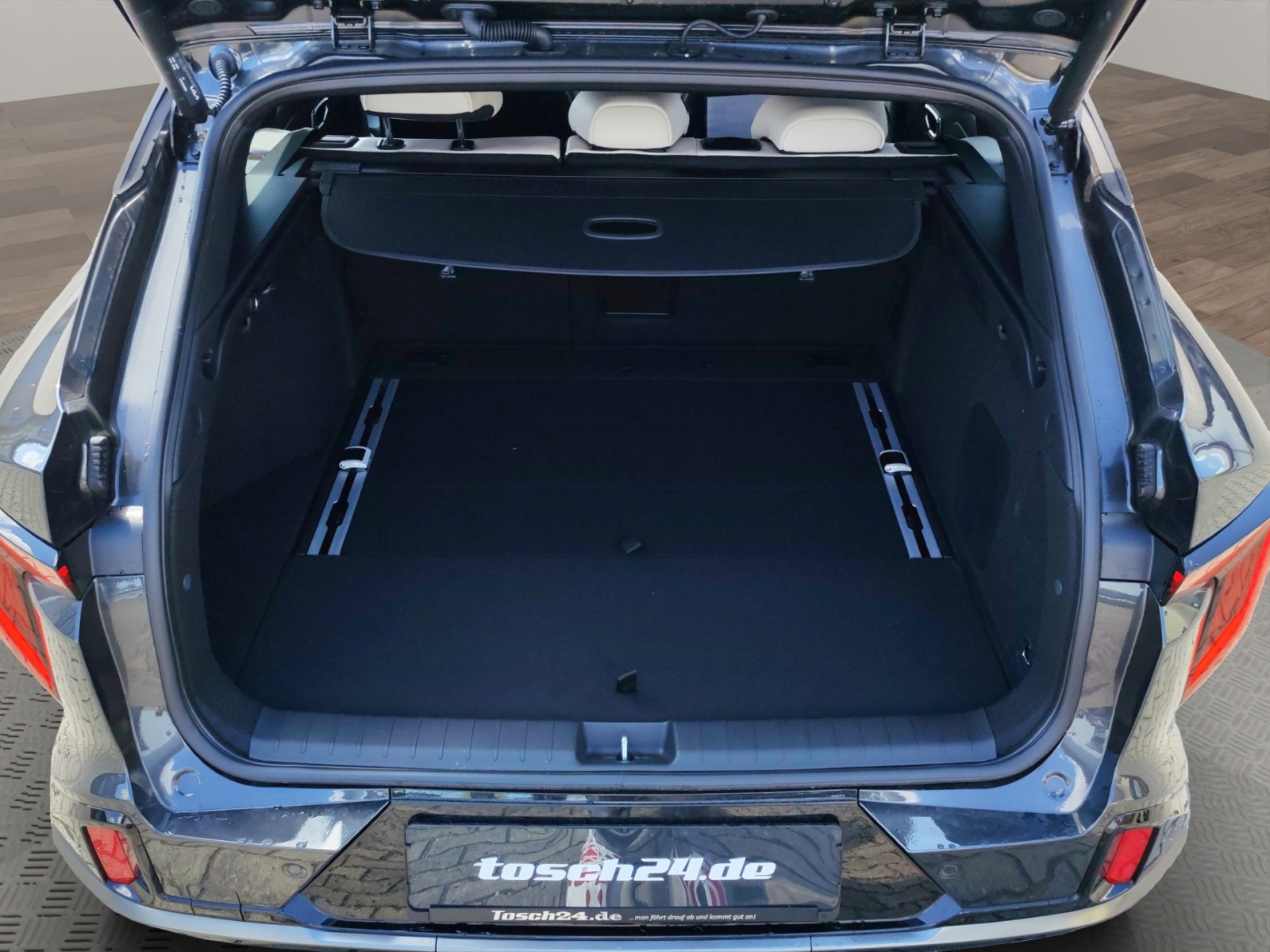 Kia K4 SW – Bild 10