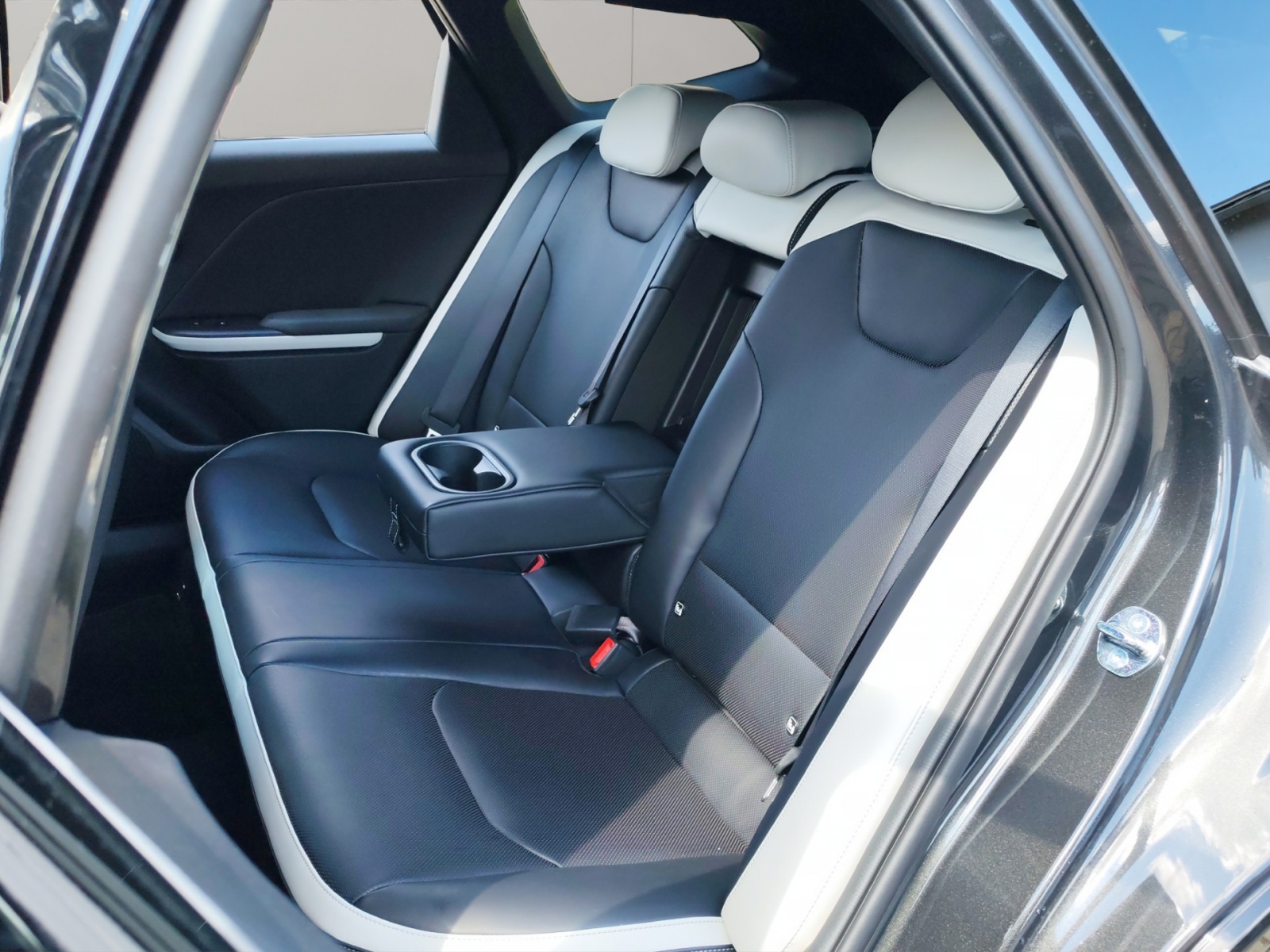 Kia K4 SW – Bild 8
