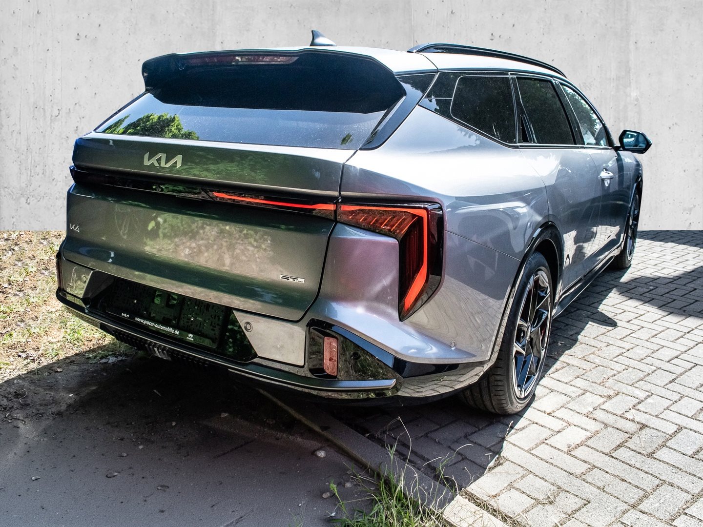 Kia K4 SW – Bild 2