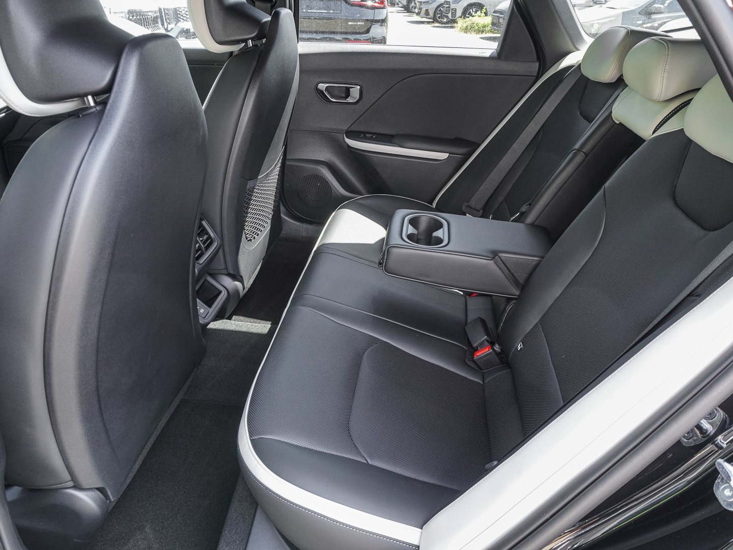 Kia K4 SW – Bild 16