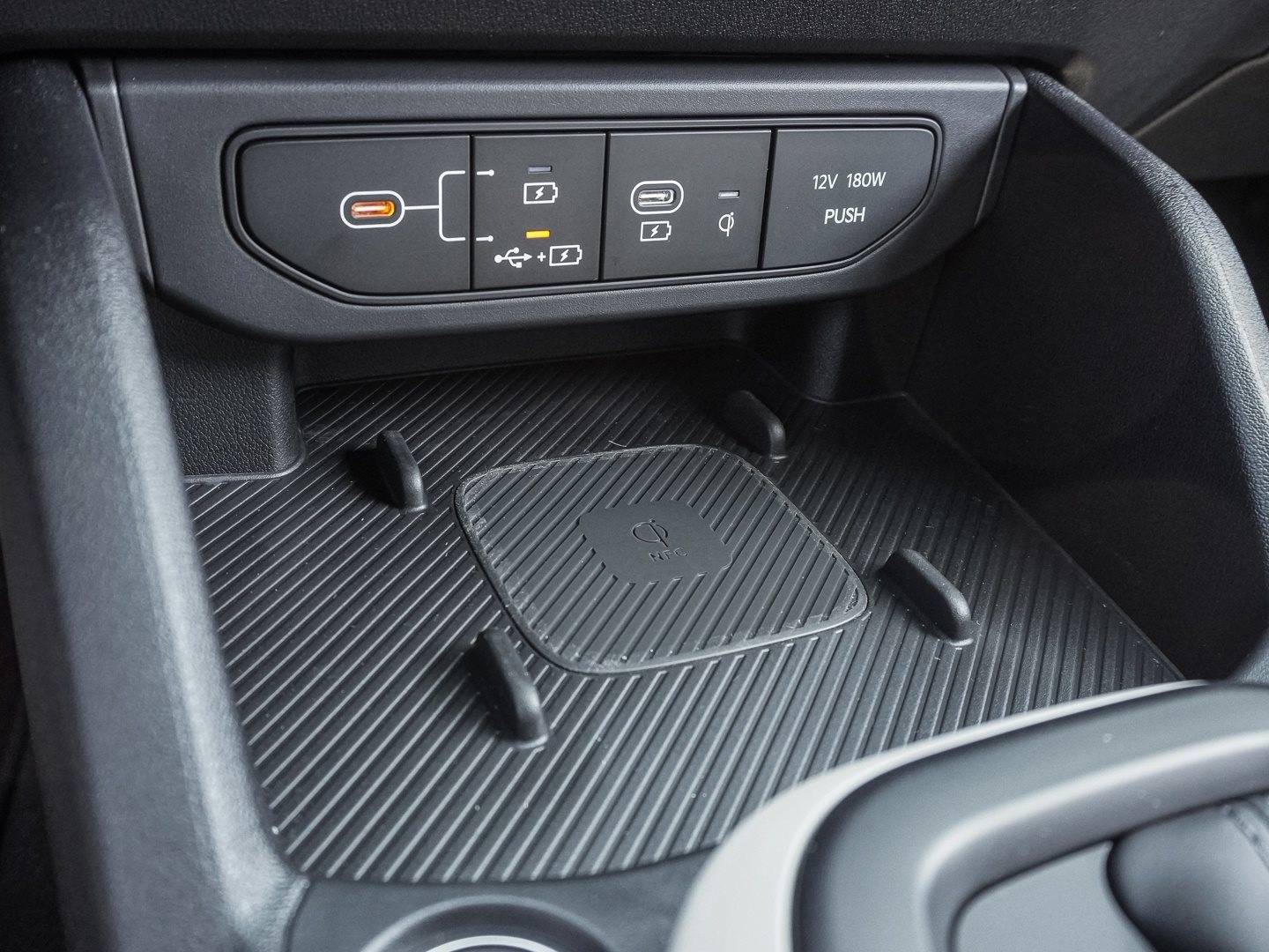 Kia K4 SW – Bild 18