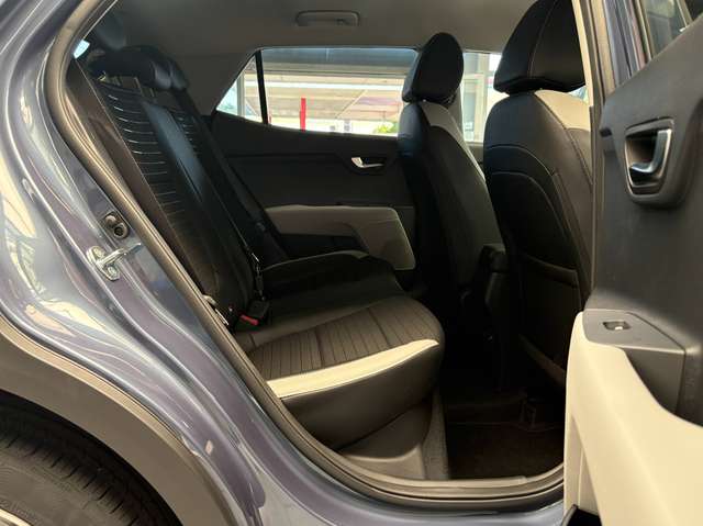 Kia Stonic – Bild 17