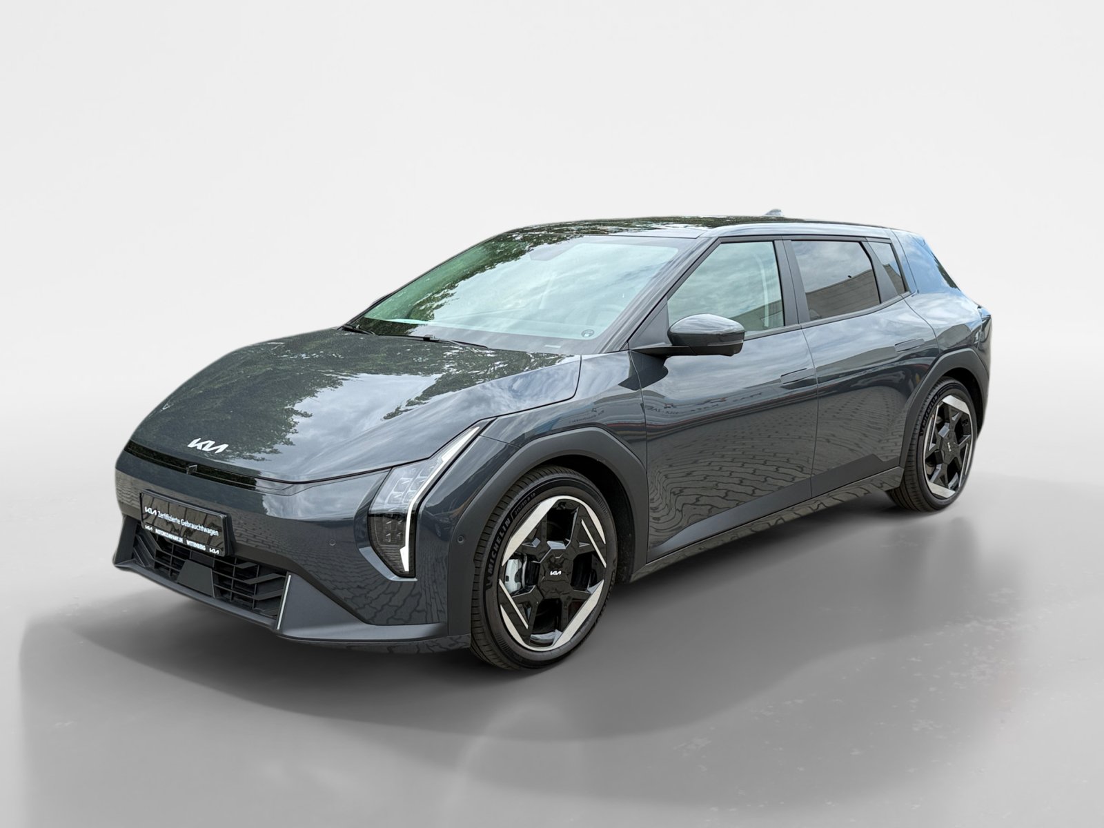 Kia EV4