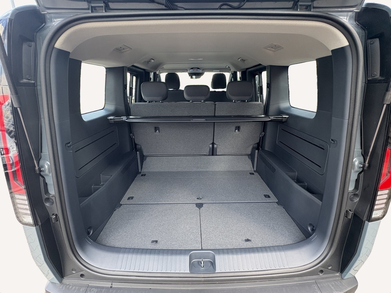 Kia PV5 – Bild 10