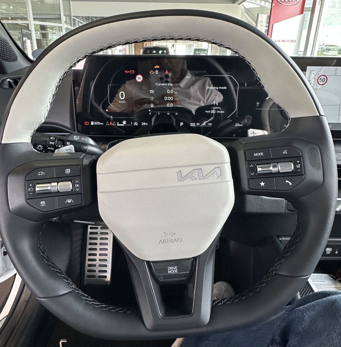 Kia K4 SW – Bild 13