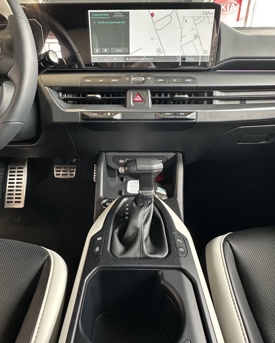 Kia K4 SW – Bild 15