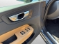 Volvo XC60 B4 Diesel AWD Plus Dark