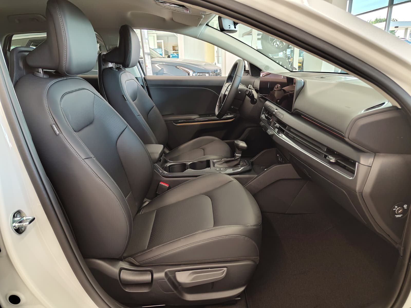 Kia K4 SW – Bild 13