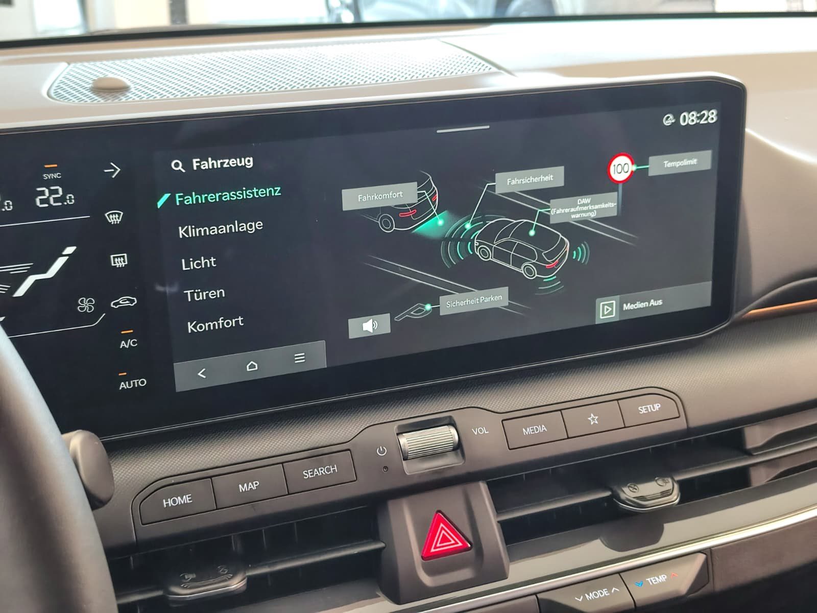Kia K4 SW – Bild 24