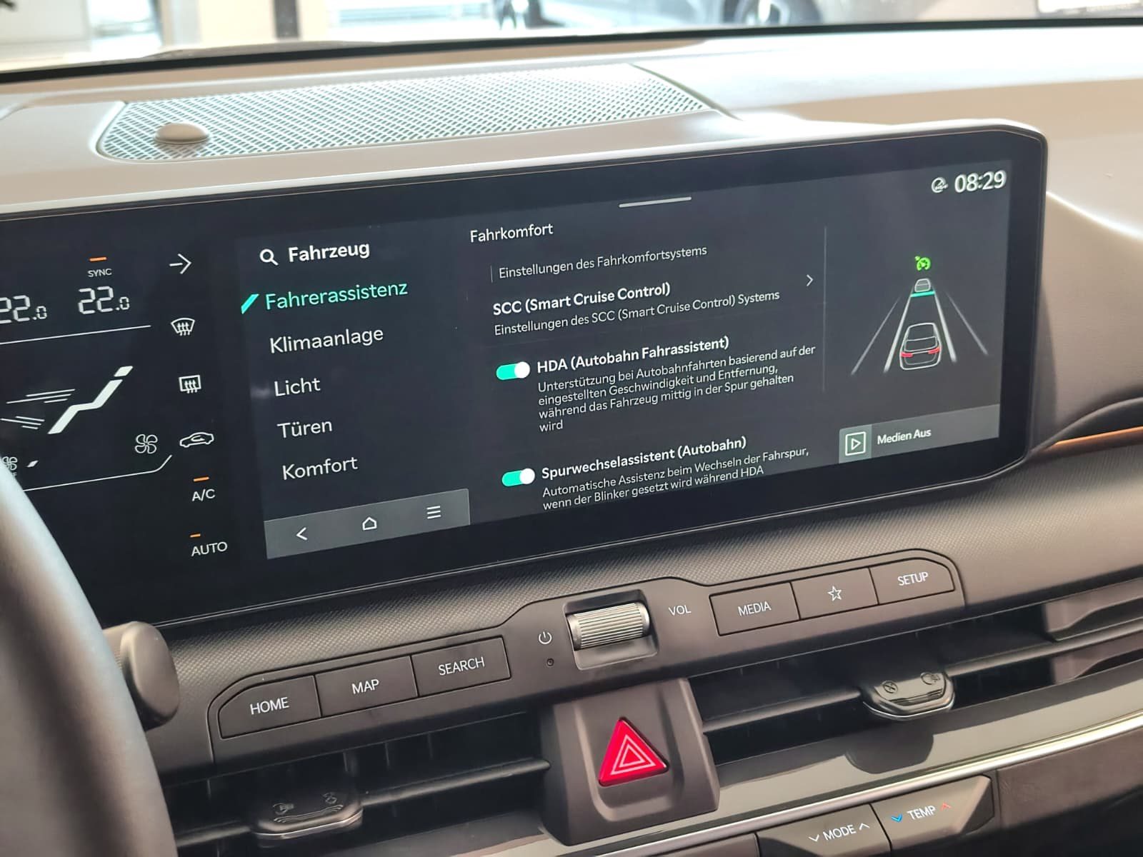 Kia K4 SW – Bild 28