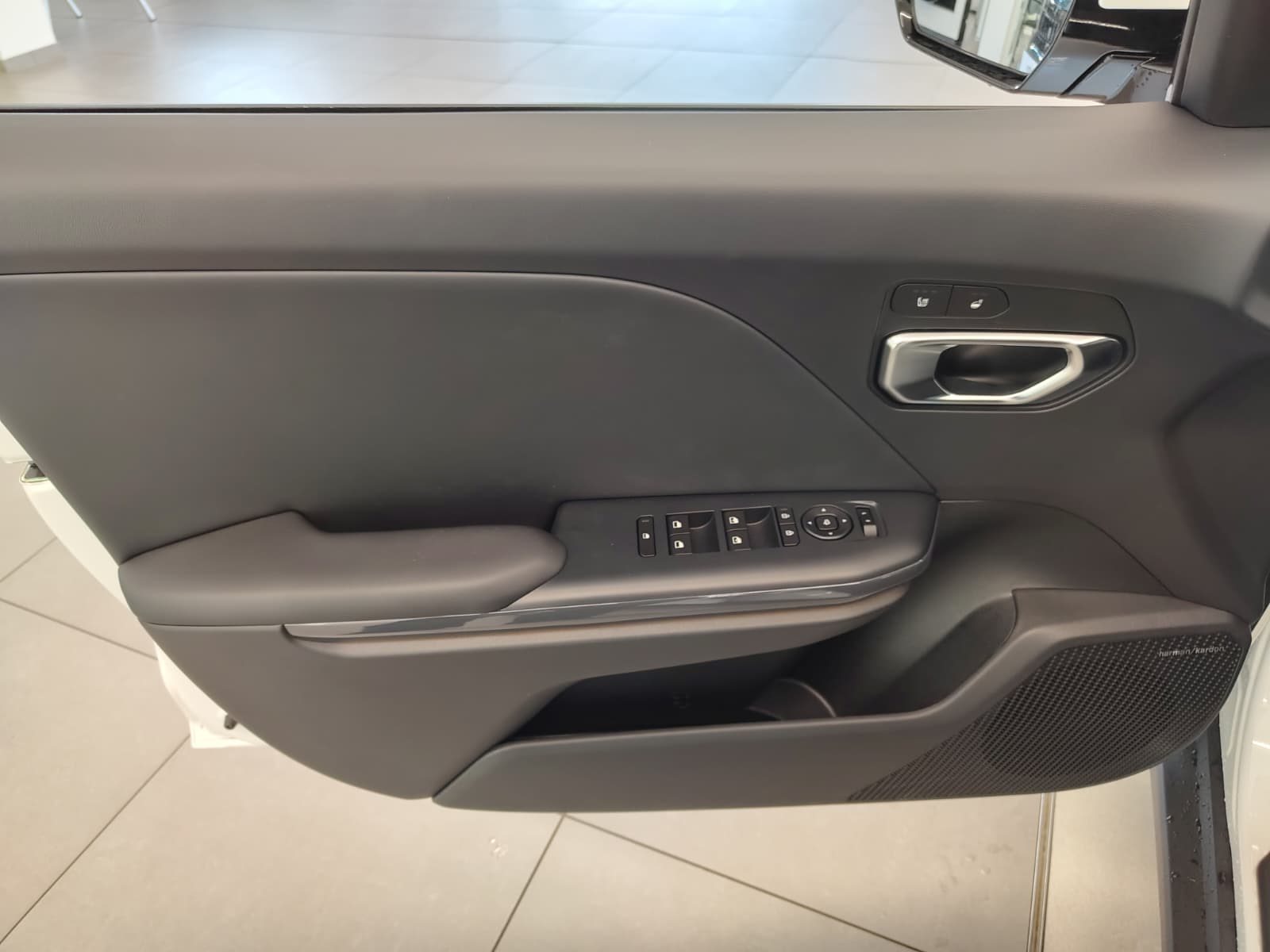 Kia K4 SW – Bild 38
