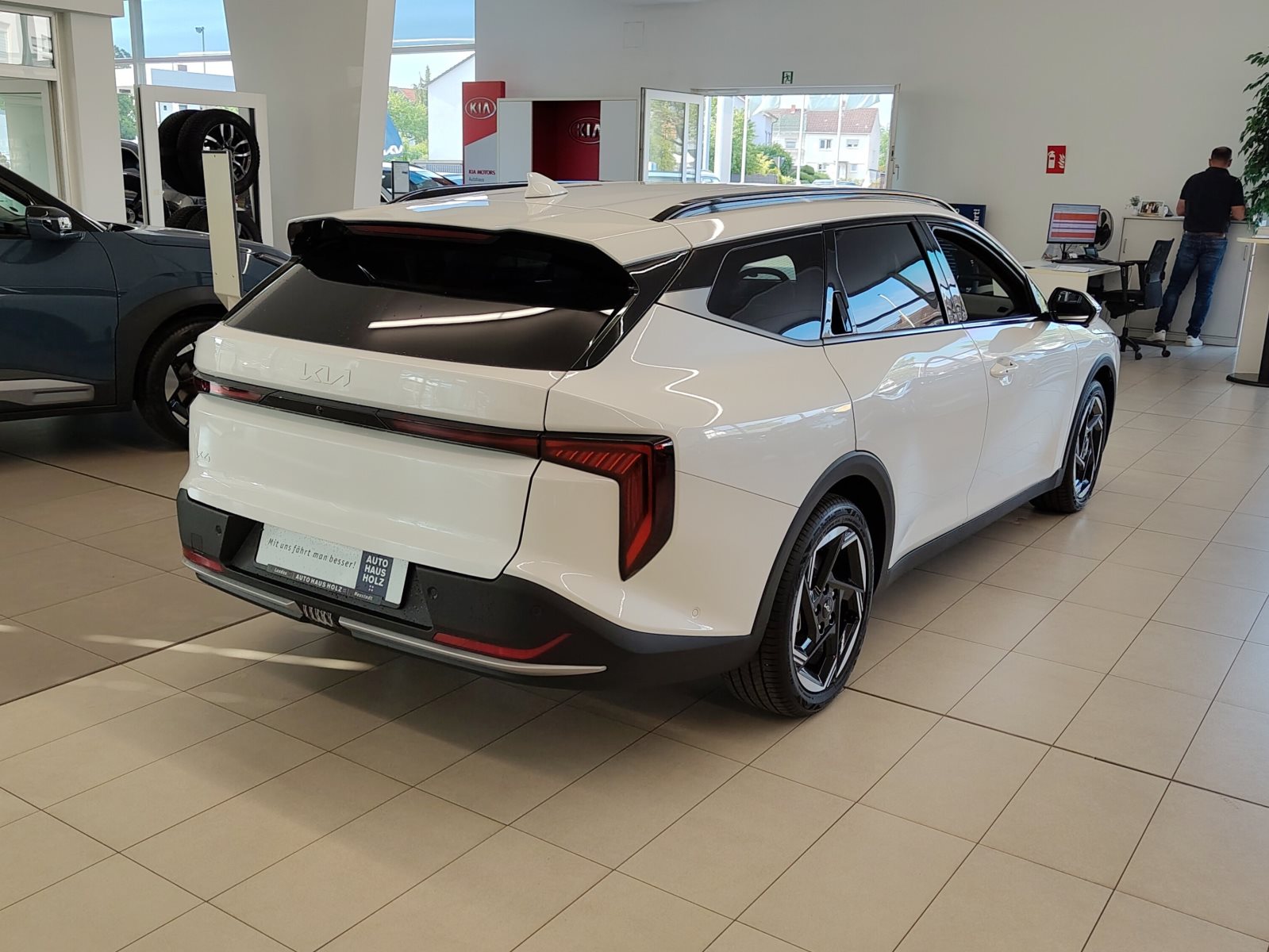 Kia K4 SW – Bild 4