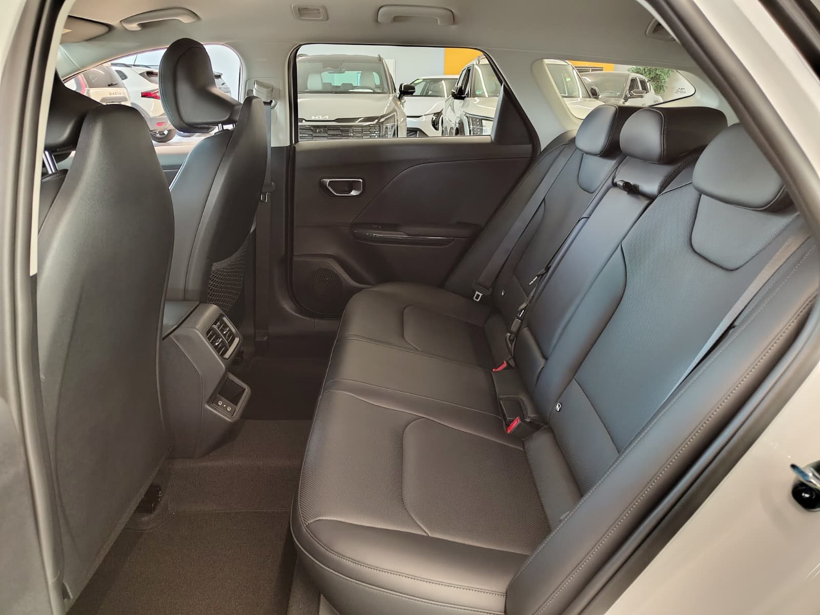 Kia K4 SW – Bild 9