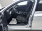 VW Passat Variant 2.0 TDI Business RCam ACC AHK Navi