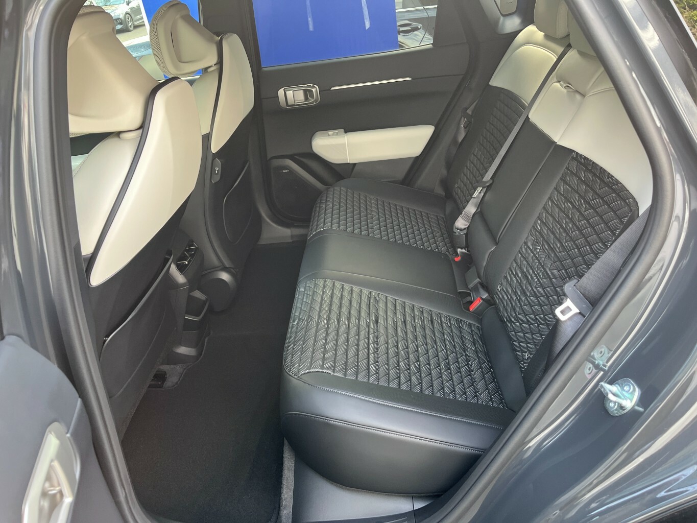 Kia EV4 – Bild 10