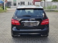 Mercedes-Benz B 200 BlueEfficiency AMG Line Navi/LED