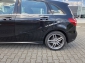 Mercedes-Benz B 200 BlueEfficiency AMG Line Navi/LED