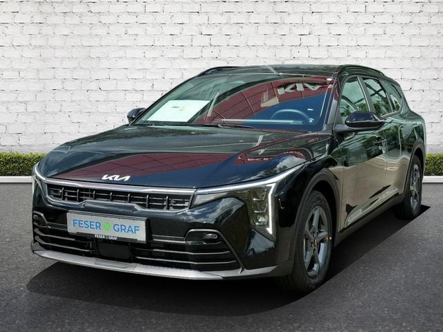 Kia K4 SW – Bild 11