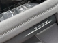 Land Rover Range Rover Evoque P300e R-Dynamic SE ACC MATRIX