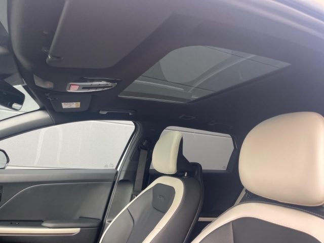 Kia K4 SW – Bild 17