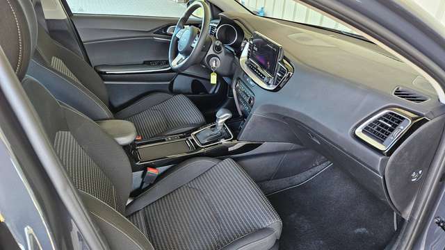 Kia Ceed – Bild 12