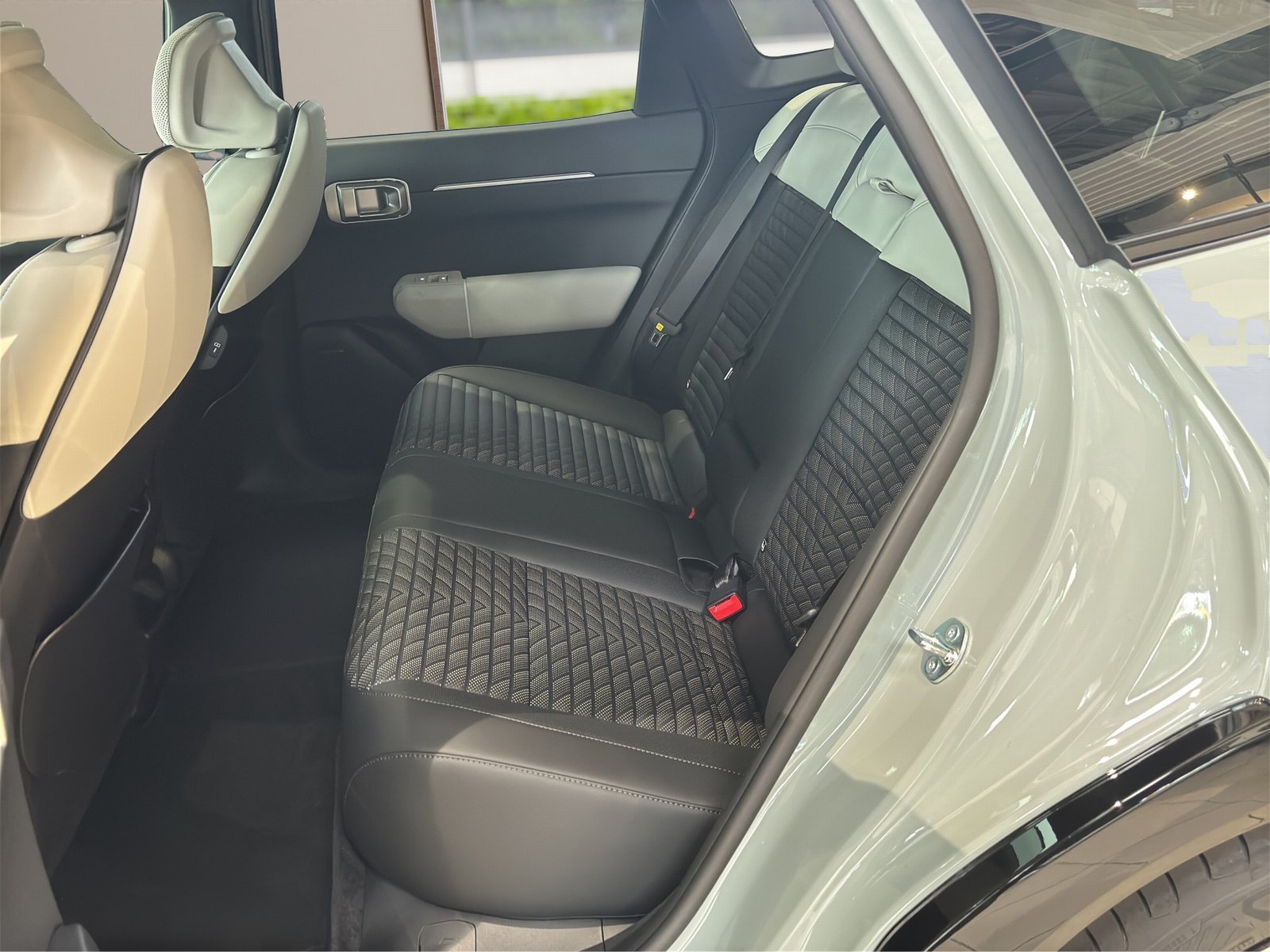 Kia EV4 Fastback – Bild 14