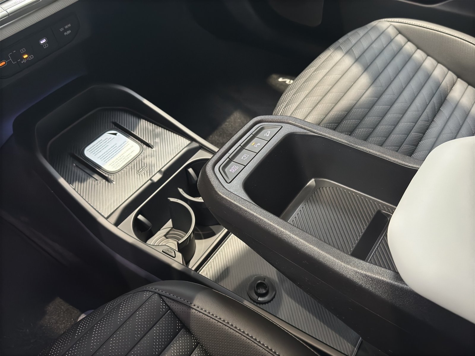 Kia EV4 Fastback – Bild 16