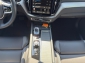 Volvo XC60 B5 AWD Benzin Plus Black Edition