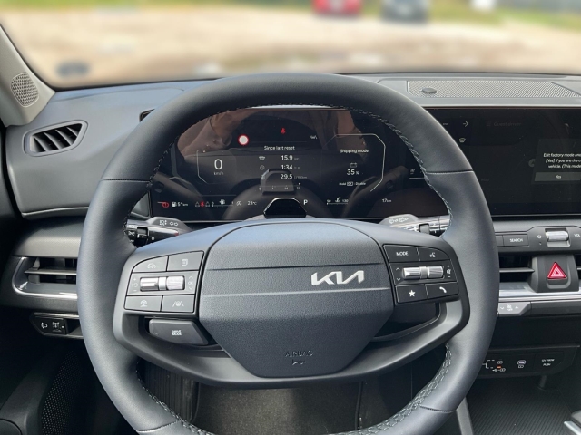 Kia K4 – Bild 10