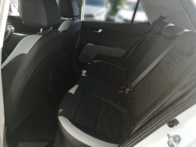 Kia Stonic – Bild 9
