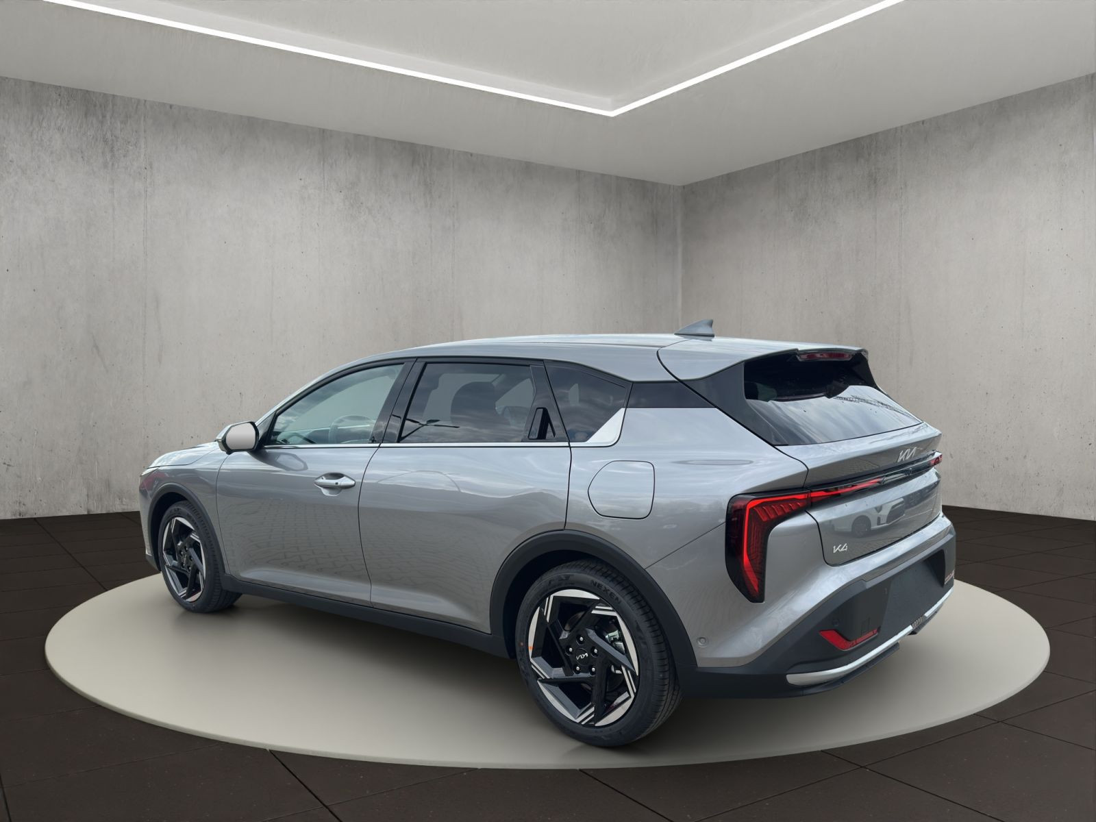 Kia K4