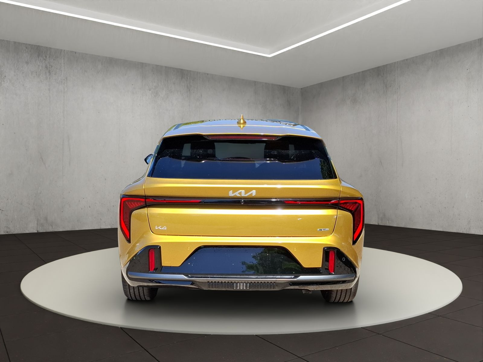 Kia K4