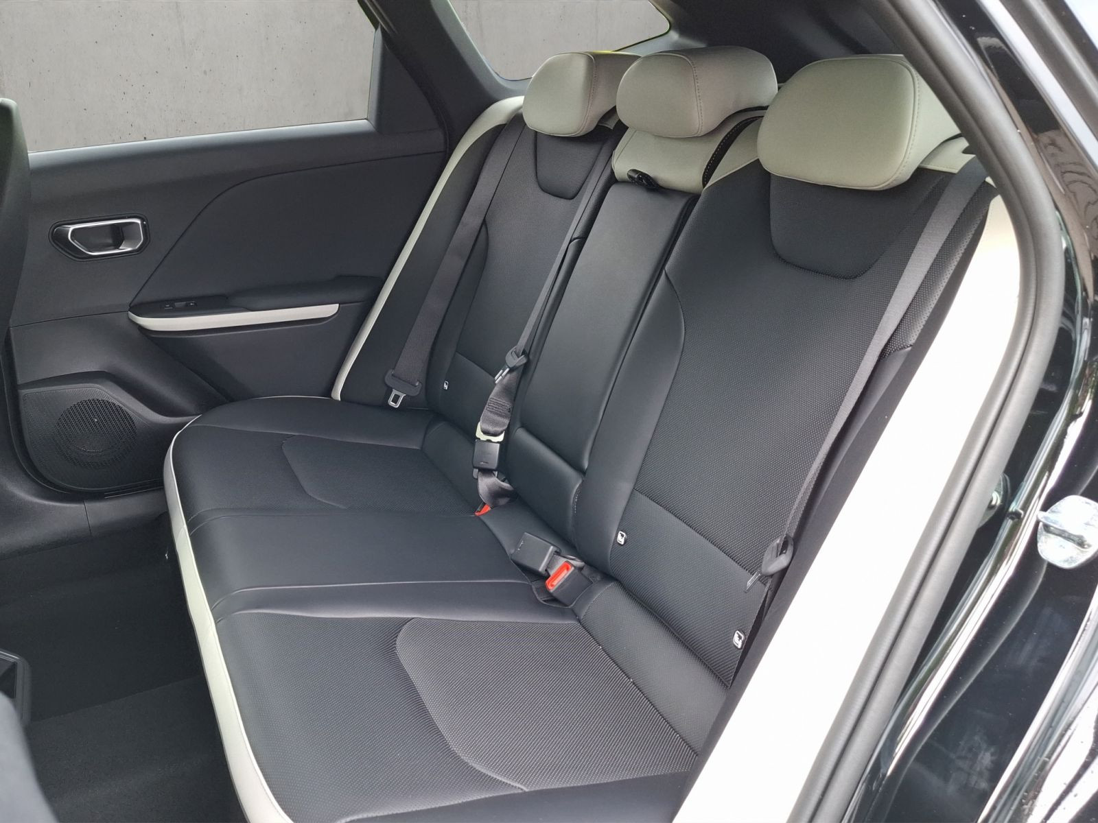 Kia K4 SW – Bild 13